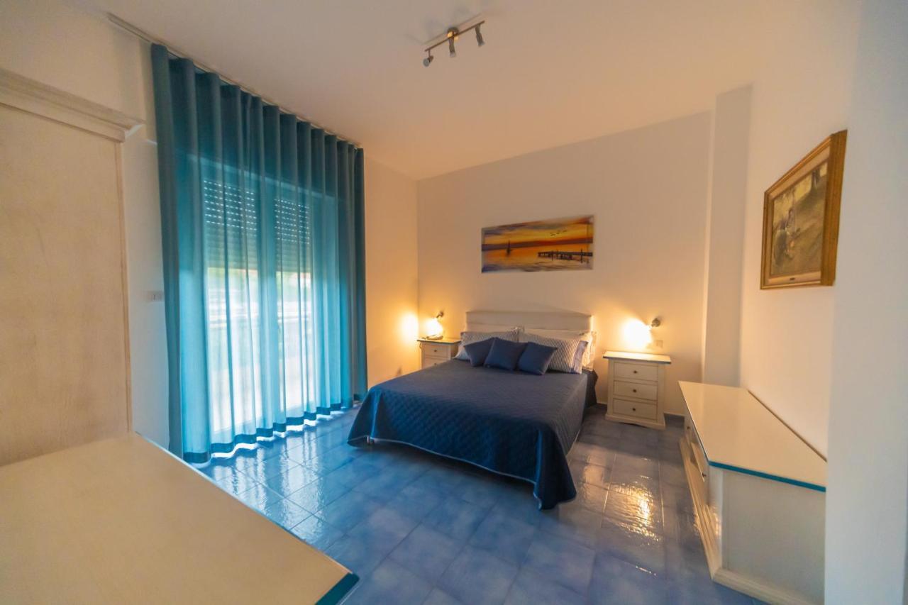 Hotel America Marina di Camerota Eksteriør bilde