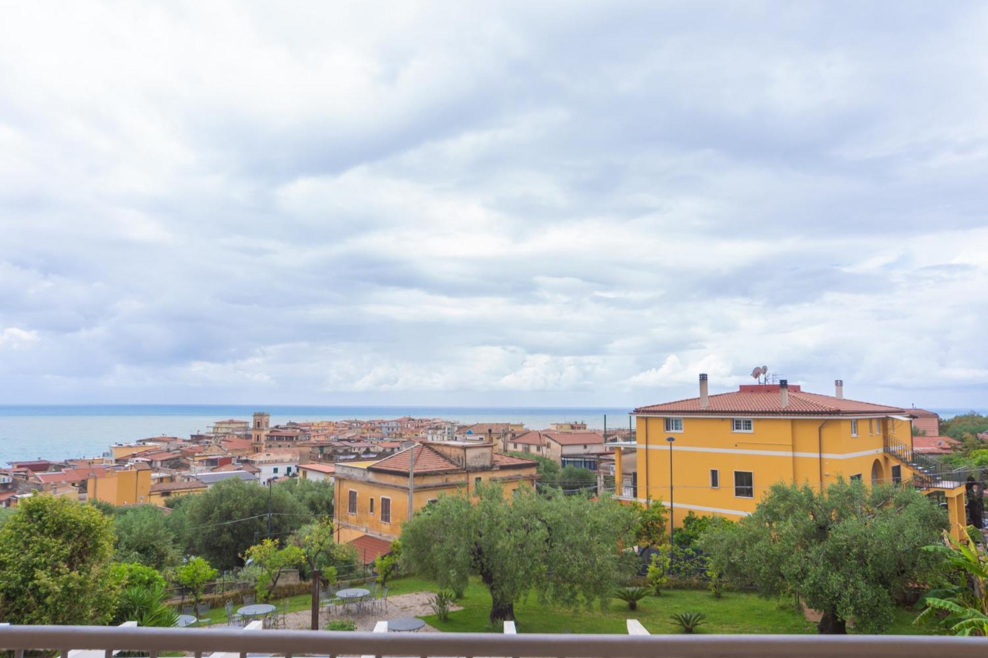 Hotel America Marina di Camerota Eksteriør bilde