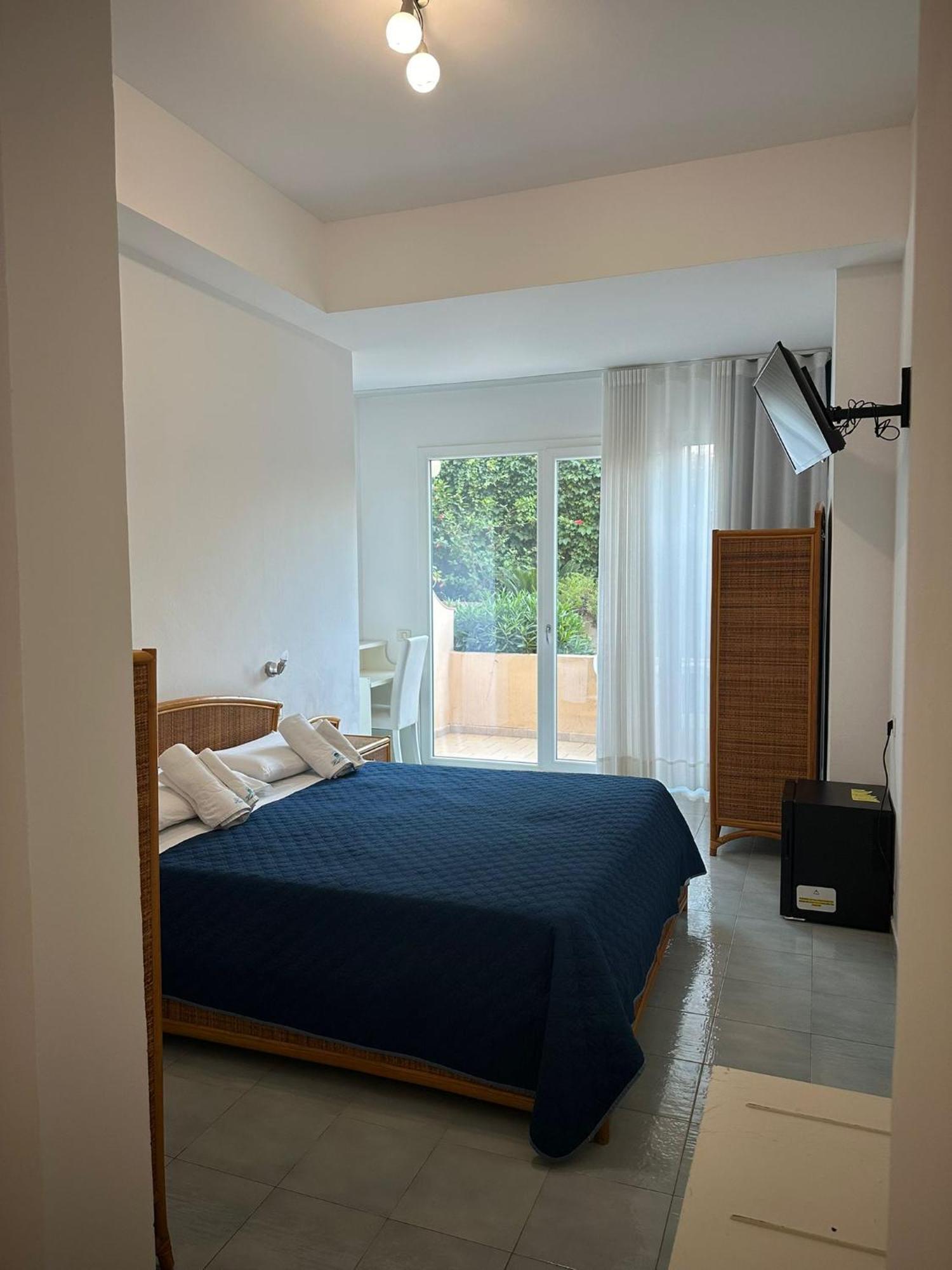 Hotel America Marina di Camerota Eksteriør bilde
